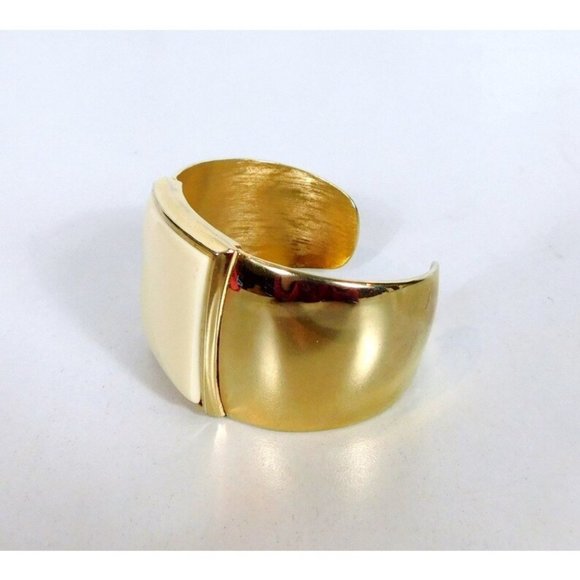 Vintage Avon Gold Tone Creamy Lucite Square Cuff Bracelet Mid Century Modern - Picture 5 of 10